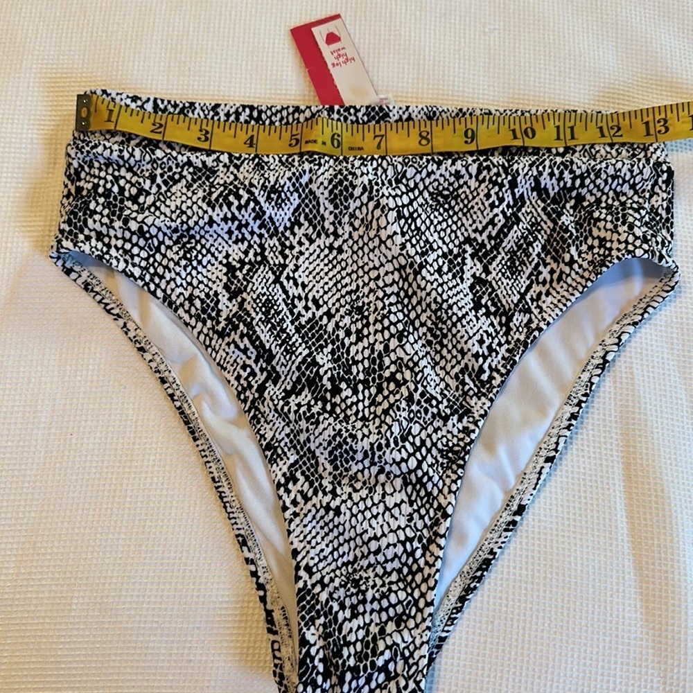 Snake Print High Waisted Bikini Bottoms Size M (4-6) Black White - Picture 8 of 10